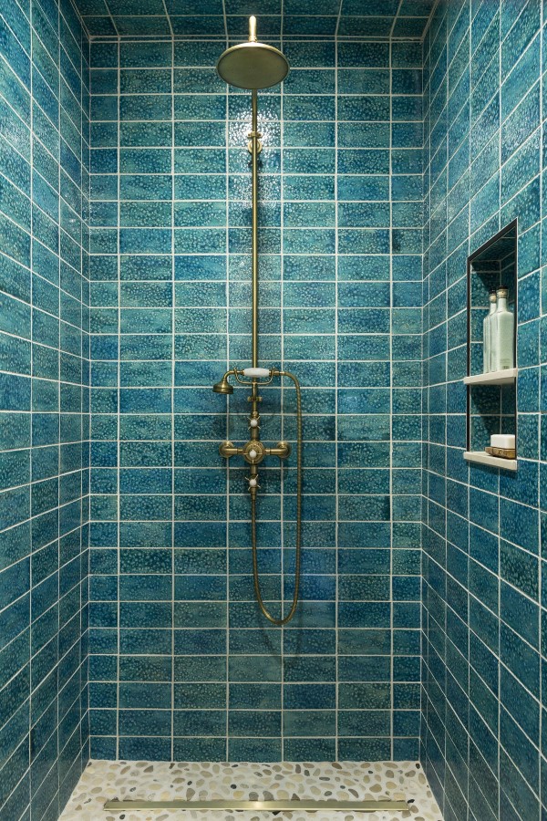 Дизайн ванних кімнат з душовими кабінами. Фото 31