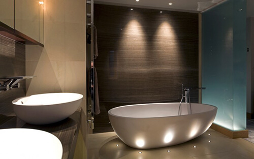 Защищенное освещение в ванной